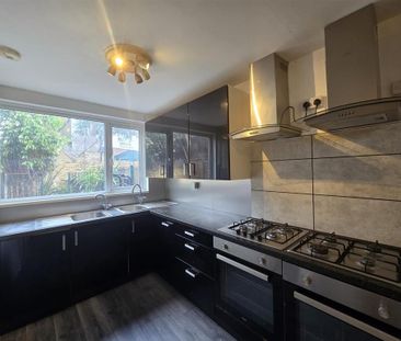 House share to rent - Photo 5