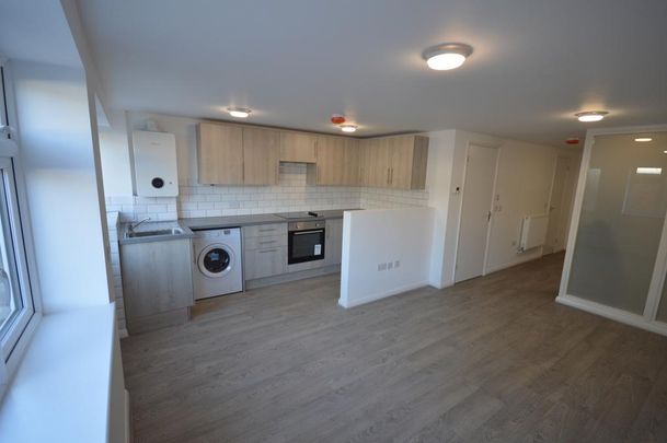 1 bedroom flat to rent - Photo 1