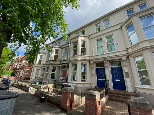 3 124 Eglantine Avenue, Belfast, BT9 6EU - Photo 1