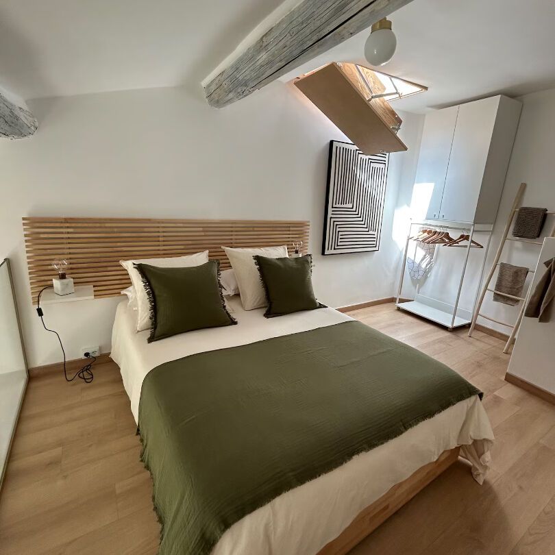 Location Appartement 1 pièce 29m² NIMES 30000 - Photo 1