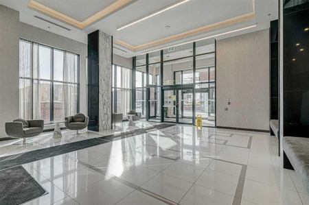 For Lease - 99 Eagle Rock Way Unit# 819, Vaughan, Ontario - Photo 2