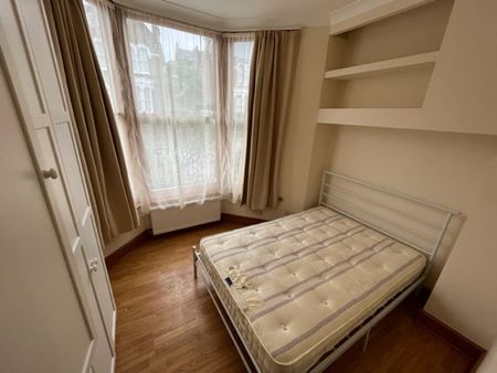 1 Bed Flat, Adelaide Ave, SE13 - Photo 3