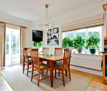 5 bedroom detached house to rent - Photo 4