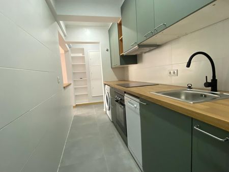 Apartamento T1 renovado para arrendamento sem móveis no Estoril - Photo 3