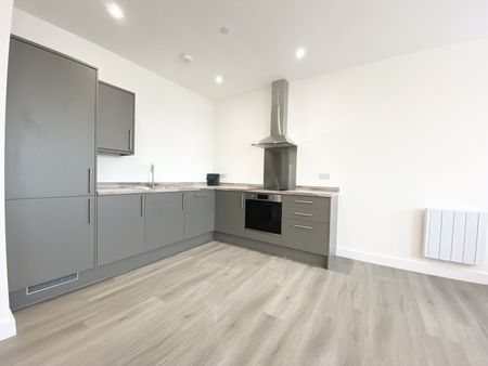 1 bedroom apartment - Photo 3