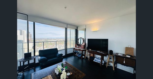 FULLY FURNISHED Premium North East Facing 2 Bed with City View - Photo 1