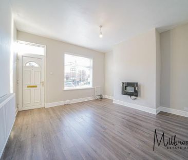 2 bedroom terraced house to rent - Photo 4