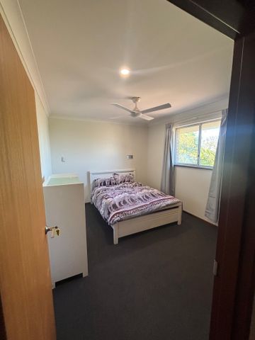 Rooms/2 West Terrace, Maida Vale WA 6057 - Photo 4