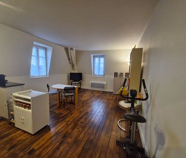Location Appartement 2 pièces 45m² - Photo 1