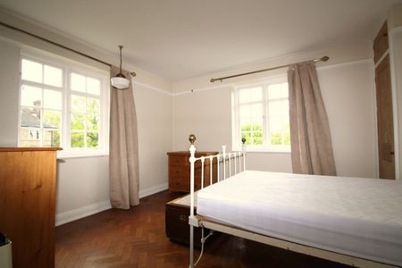 Lyttelton Road, N2 0EB, Hampstead Garden Suburb - Photo 2