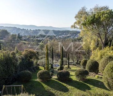 MOUGINS - Au centre du vieux village - Maison Atypique - Photo 4