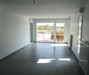 Location Appartement 2 pièces 49m² REIMS 51100 - Photo 6