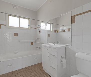 Two Bedroom Home In The Entrance - Photo 6