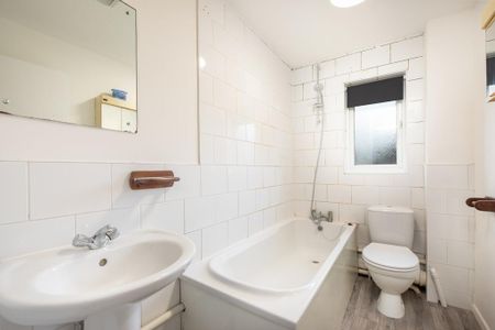 1 bedroom end of terrace house to rent - Photo 5