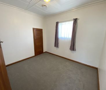 Tidy 3 Bedroom Home - Photo 5