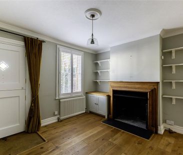 2 bedroom end of terrace house to rent - Photo 3