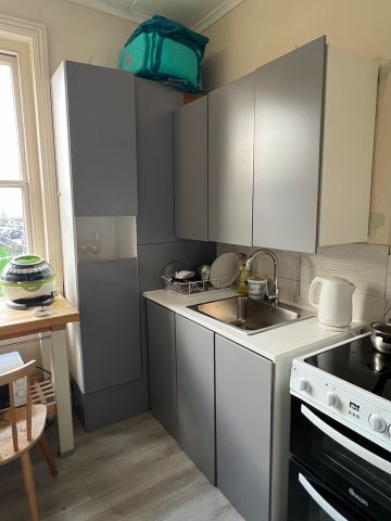 1 Bed Flat, Allfarthing Lane, SW18 - Photo 4