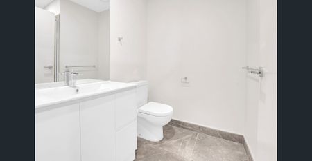 Brand new 4-bedroom home with premium finishes! - Photo 5