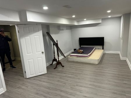 For Lease - 30 Cox Crescent, Brampton, Ontario - Photo 4