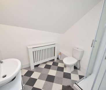 Victoria Road West, Thornton-cleveleys, FY5 - Photo 3