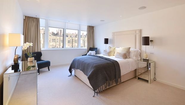 Two Bedrooms Two Bathroom Apartment To Let Imperial House Kensington W8 - Photo 1
