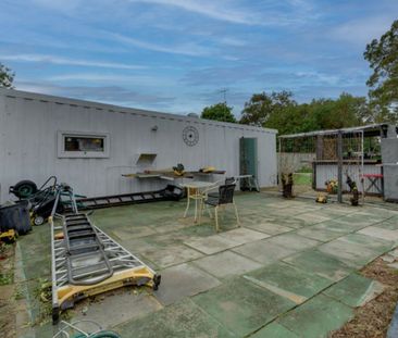 CHARMING HOME ON A LARGE BLOCK IN WANNANUP - Photo 6