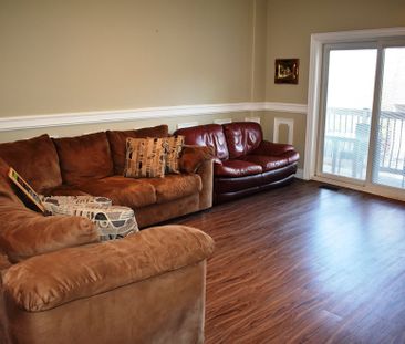 For Lease - 332 Coastline Drive, Wasaga Beach, Ontario - Photo 2