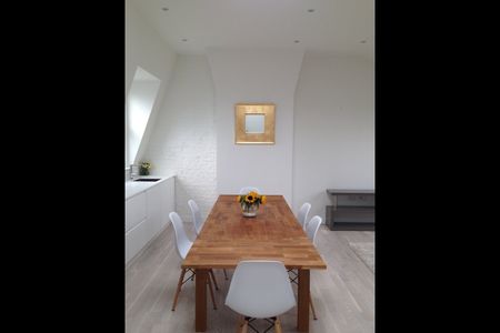 1 Bed Flat, Elmfield Road, SW17 - Photo 2