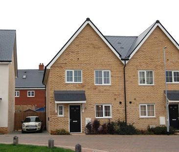 3 bedroom semi-detached house to rent - Photo 6