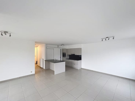 Appartement te huur - Foto 3