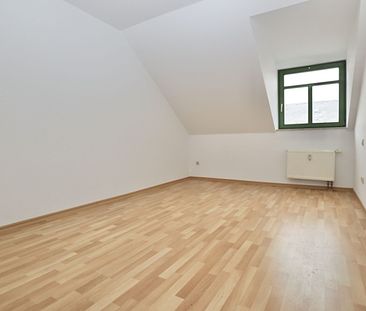 Einbauküche • 2-Raum Wohnung • Dachgeschoss • Aufzug • Sonnenberg • Chemnitz • Tageslichtbad - Foto 2