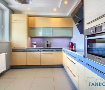 ZOBACZ TUTAJ - 2 pokoje, 58 m2 - GARAŻ i KLIMA! - Photo 1