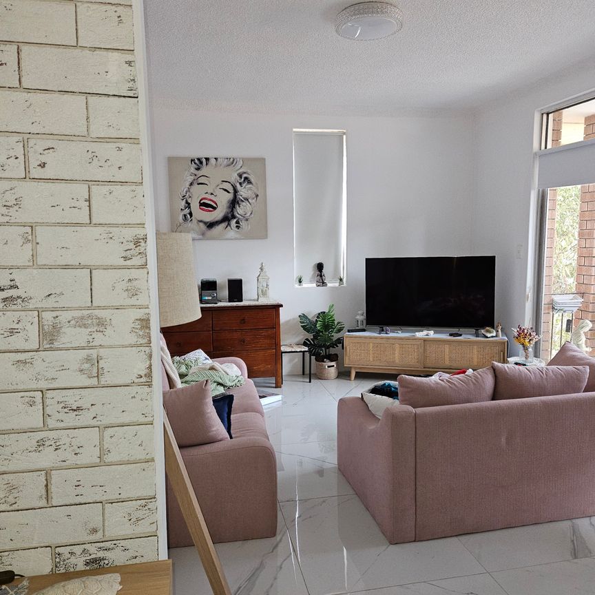 Merrylands - Photo 1