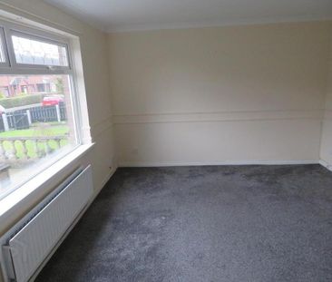 56 Donard Gardens, Lurgan, BT66 8EX - Photo 1