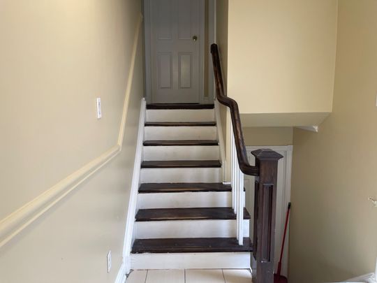 For Lease - 166 Hupfield Trail Unit# Front Unit, Toronto, Ontario - Photo 1