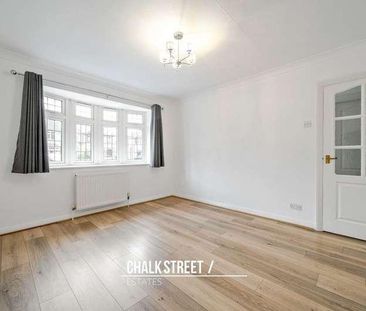 Station Road, Gidea, RM2 - Photo 1