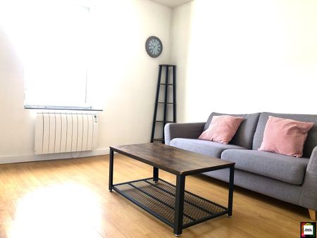 Location Appartement 4 pièces 70m² MONT ST MARTIN 54350 - Photo 3