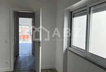 Apartamento T2 em Setúbal
