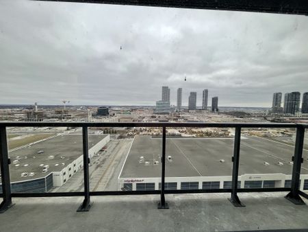 For Lease - 10 Honeycrisp Crescent Unit# 1717, Vaughan, Ontario - Photo 2