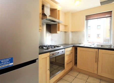 2 bedroom apartment to rent - Photo 2