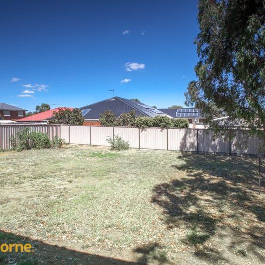 7 SANDPIPER GROVE, Sunbury, VIC 3429 - Photo 1