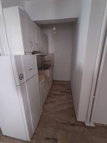 Studio/Γκαρσονιέρα για ενοικίαση - Πάτρα, - Photo 3