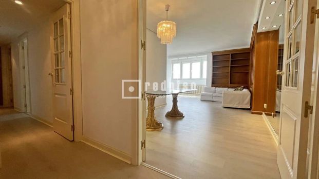 Piso de alquiler en De Caleruega, Costillares - Foto 1