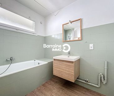 Location appartement à Lorient, 2 pièces 43.91m² - Photo 4