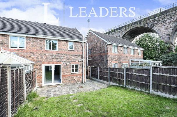 Yarwood Close, Castle, CW8 - Photo 1