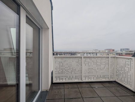 Trendige 3-Zimmer-Dachgeschosswohnung mit Abstellraum und exklusiver Privatterrasse – top Lage nahe Bahnhof Floridsdorf! - Photo 2