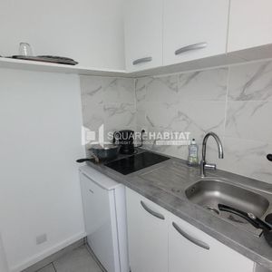 Location Appartement 1 pièce 18m² MAUBEUGE 59600 - Photo 2