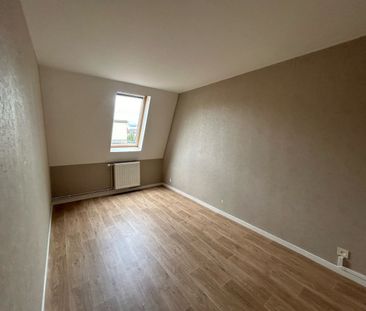 Location Appartement 4 pièces 74 m² La Châtre - Photo 2