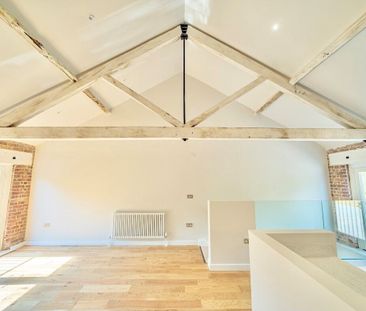 Bulbourne Yard, Tring, Bulbourne - Photo 5