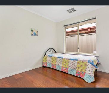 25 Sutherland Road, Ferryden Park, SA 5010 - Photo 2